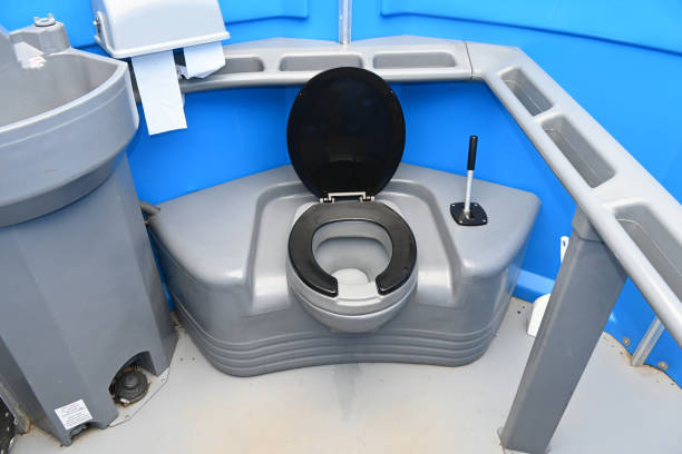 Best Portable toilet rental cost  in Delavan, IL
